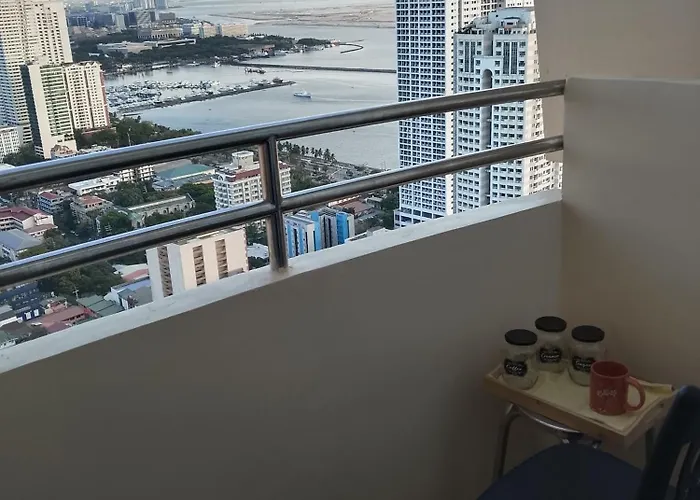 Birch Tower Apartahotel Manila